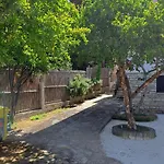Nar דירה